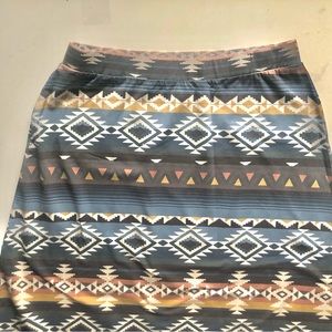 M/P Stretchy Midi Skirt in Pastel Tones with Geometric Print